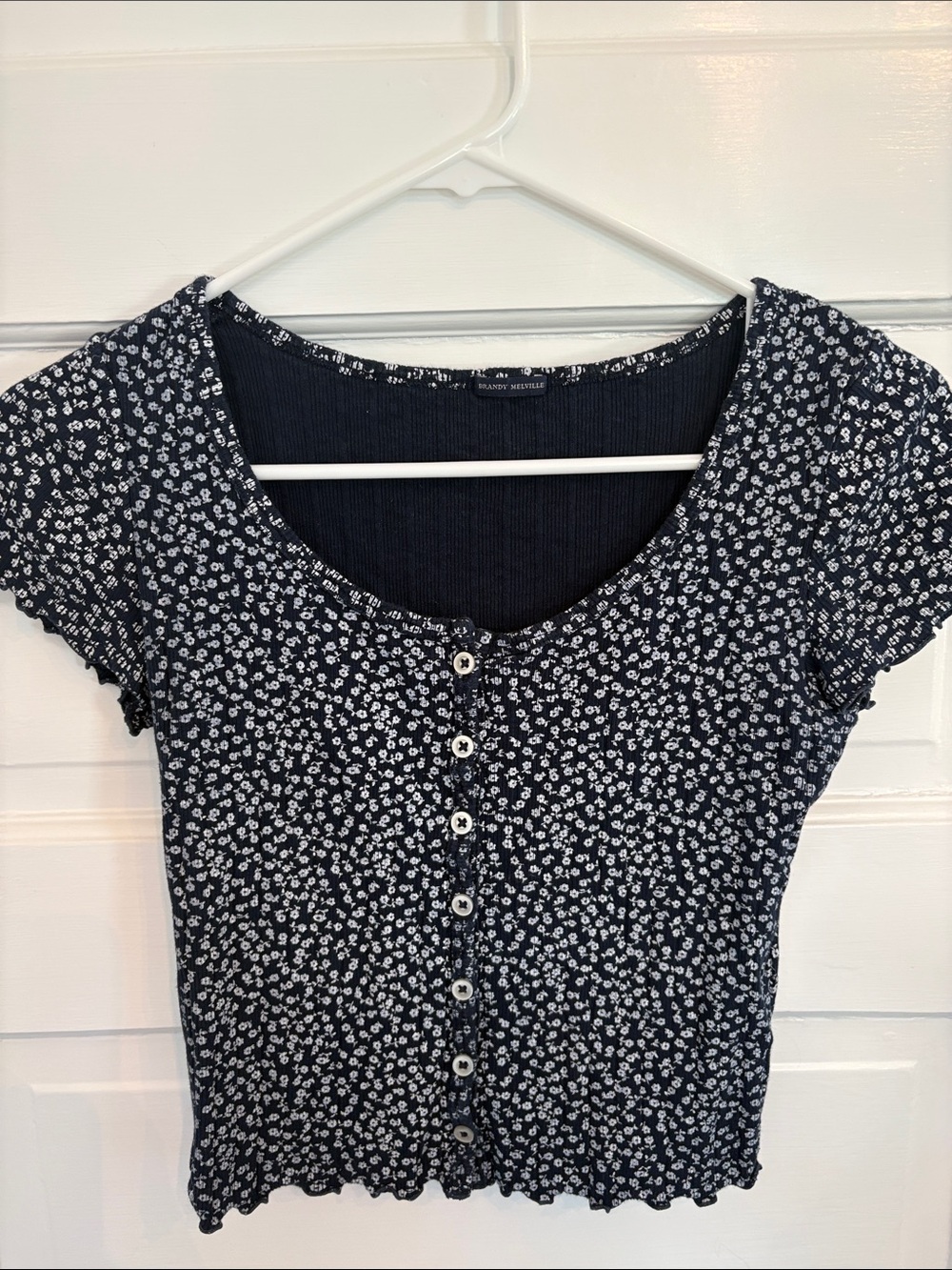 Brandy Melville Navy White Daisy Button-Up Crop Top